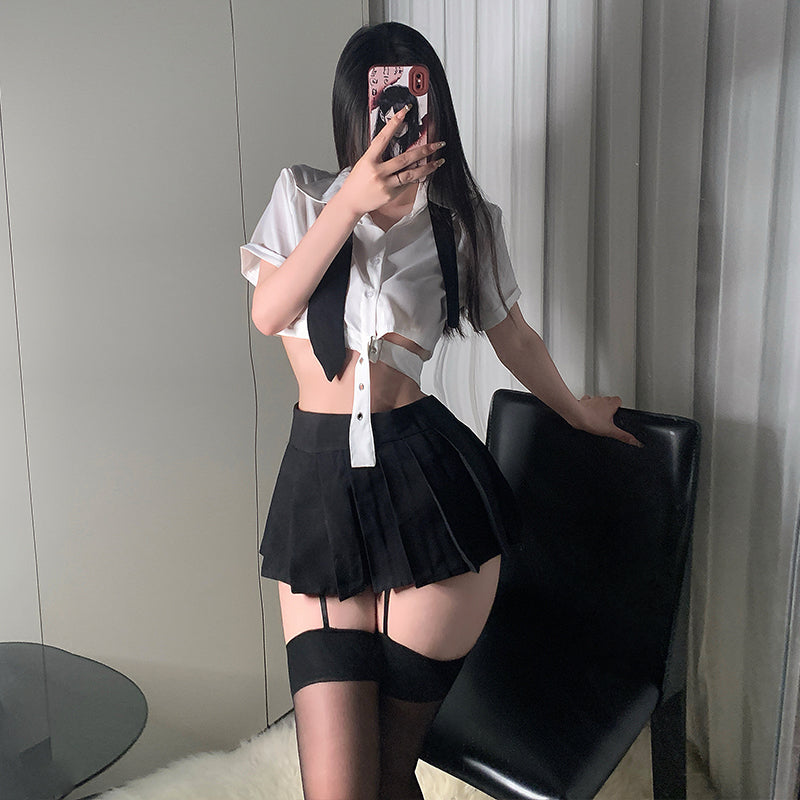 Waist-baring hollow chain student uniform suit