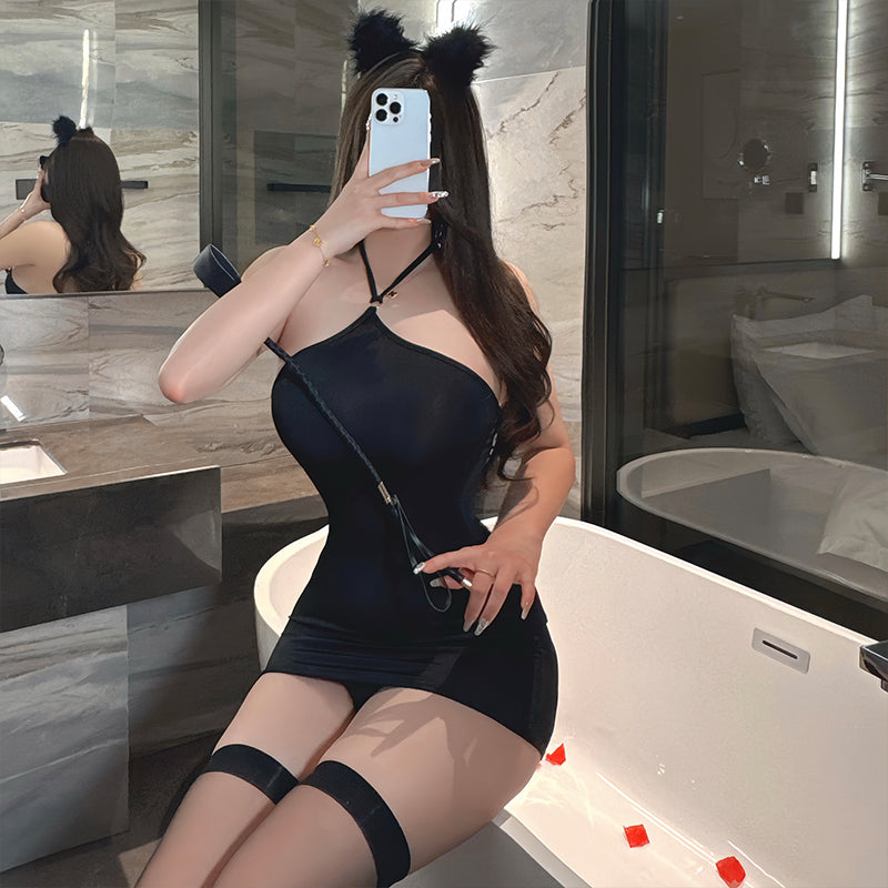 Hollow nightclub free-to-take-off hip skirt