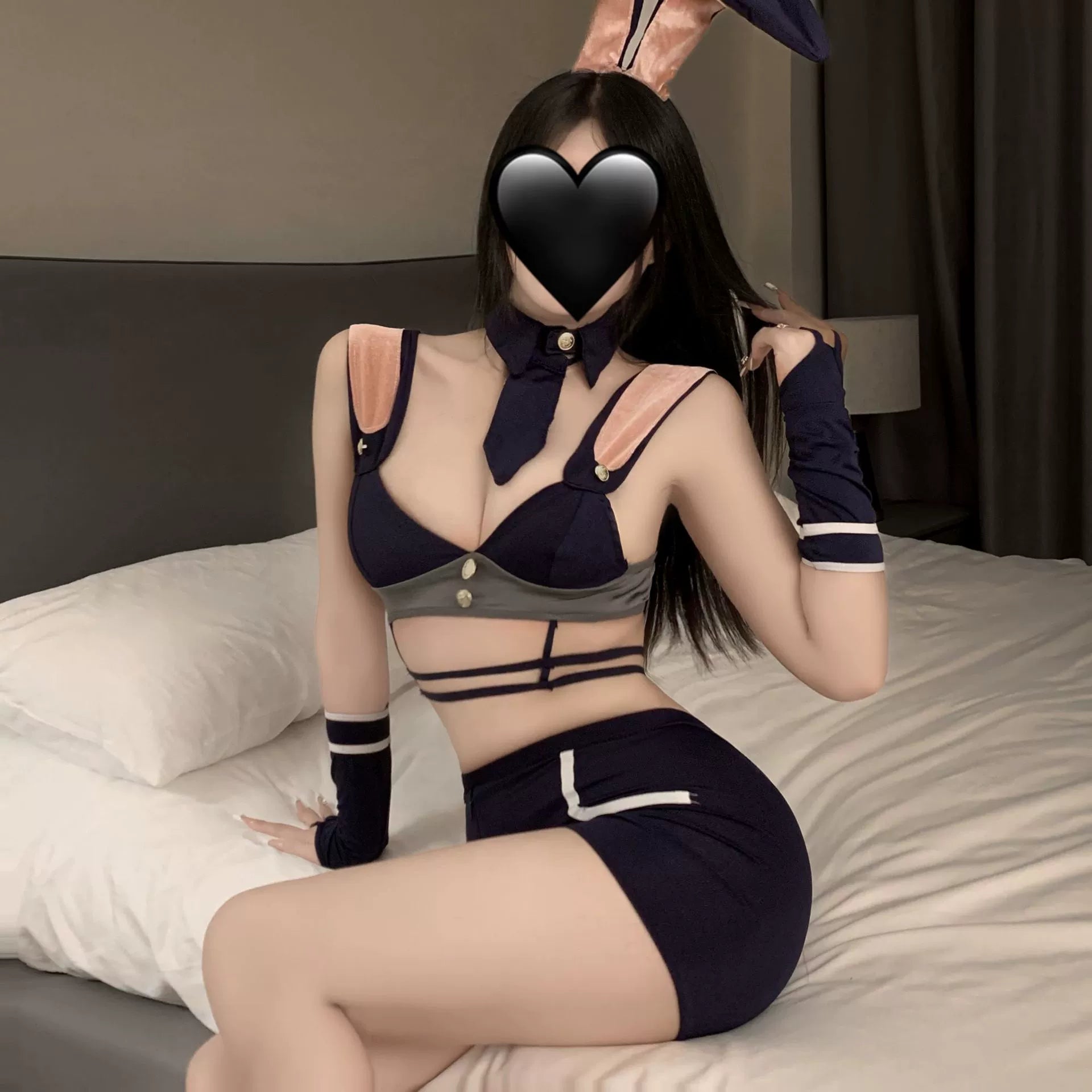 Rabbit inspector sexy cos suit