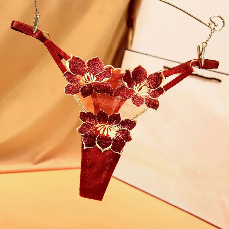 Low-rise slim-fit embroidered briefs