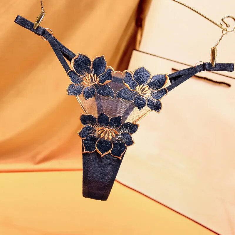 Low-rise slim-fit embroidered briefs