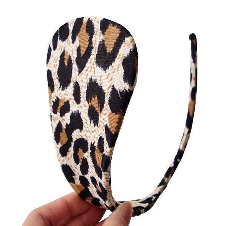 Seamless C-String Panty – Invisible & Alluring